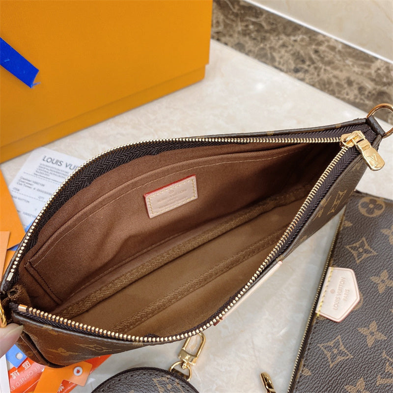  shopper bag interior and compartment view 21