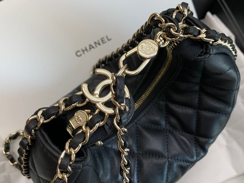  mid purse view 9