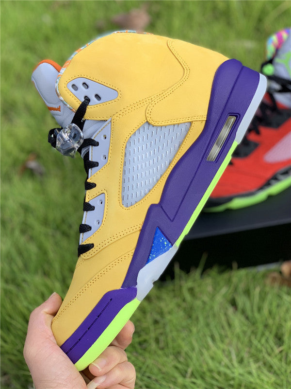 Nike Men's & Women's Premium Athletic Sneakers — Style 067 front view