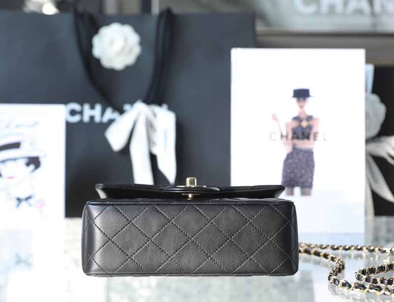  women's handbag, versatile design, view 2