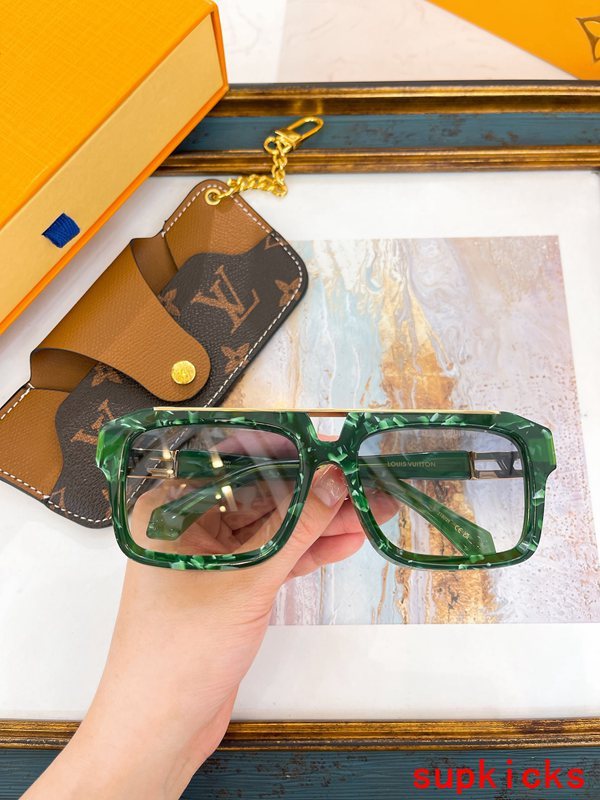 Angled view of Louis Vuitton unisex sunglasses
