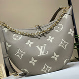  Streamlined everyday bag carried on shoulder 22