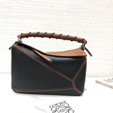 Ziva's Charm handbag – detail view (24cm*16cm*10cm)