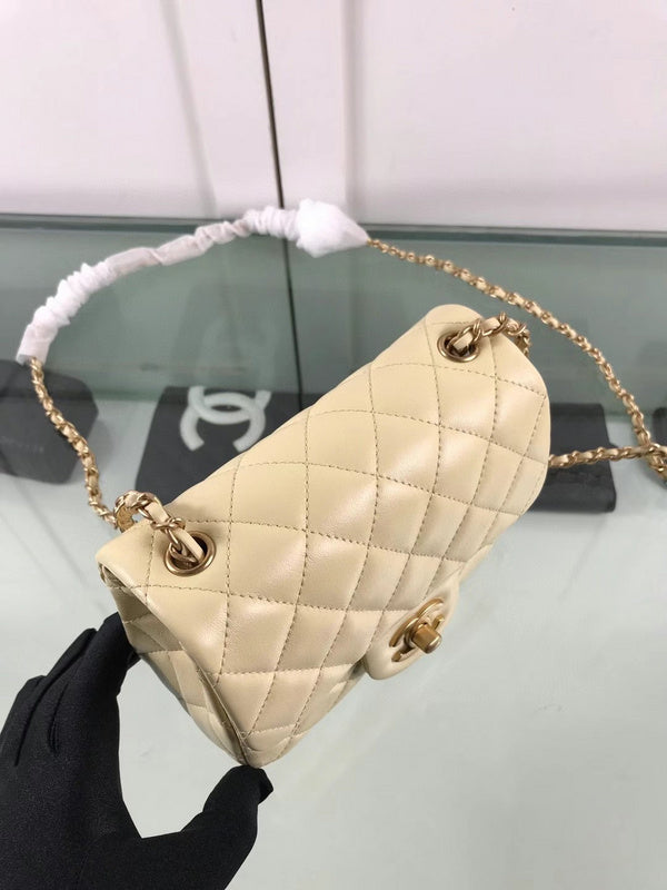 Zivas Charm Understated Luxury Fashion Handbag (Refined Practical Design) – Interior View