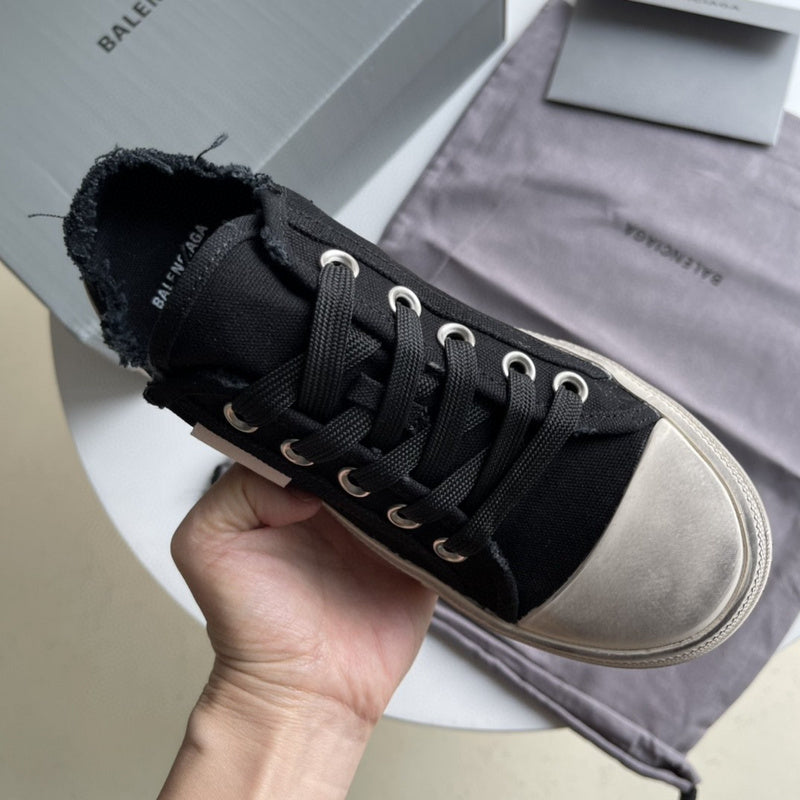 Zivas Charm Streamlined Design Designer Shoes (Effortless Everyday Style) – Interior View