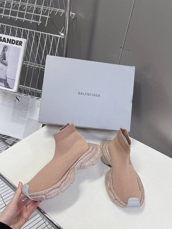 Balenciaga shoes Style 053 - top view showing design