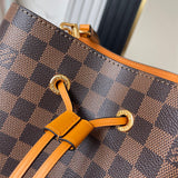  sleek carryall bag detail view showing craftsmanship 8