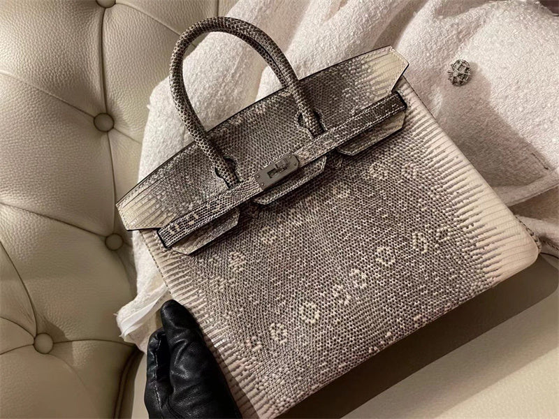  tote bag interior and compartment view