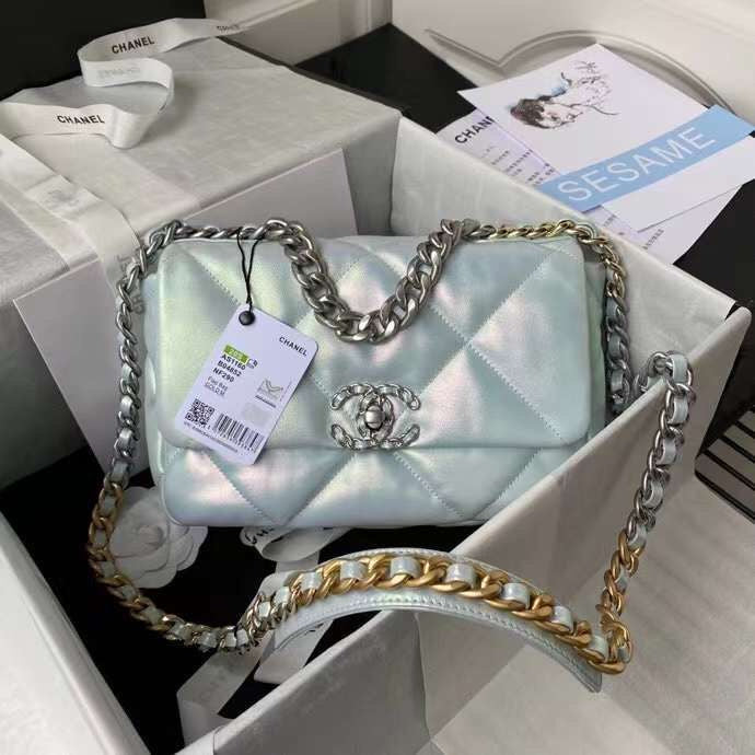  mid purse view 2