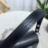  everyday bag interior and compartment view 15