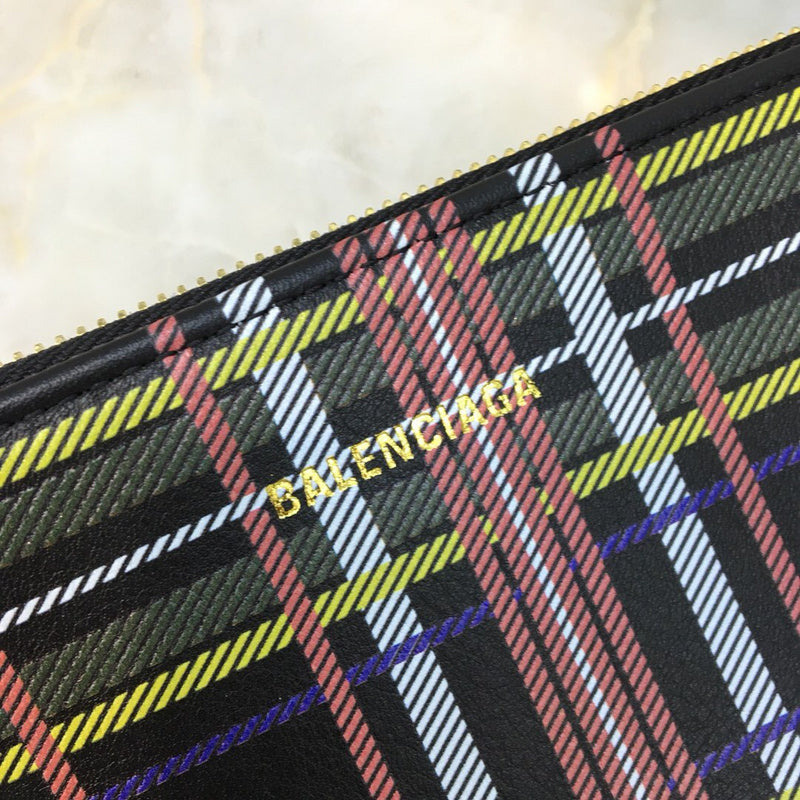 Sophisticated Vegan Leather Handbag - Everyday Elegance | Women's Everyday Carry Handbag #1033 - styled full view (image 7) of designer-inspired handbag