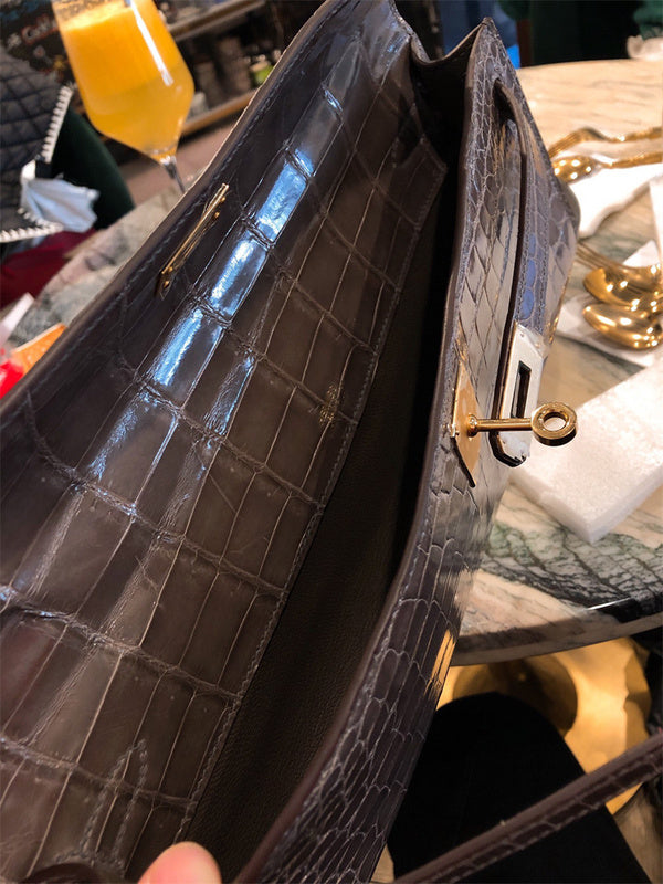 Interior view of poised premium bag