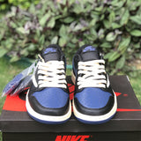 Nike fresh white-and-black luxury sneakers view 9 streetwear statement look