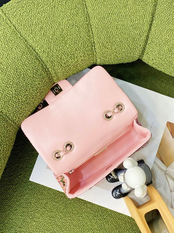  mid purse view 7