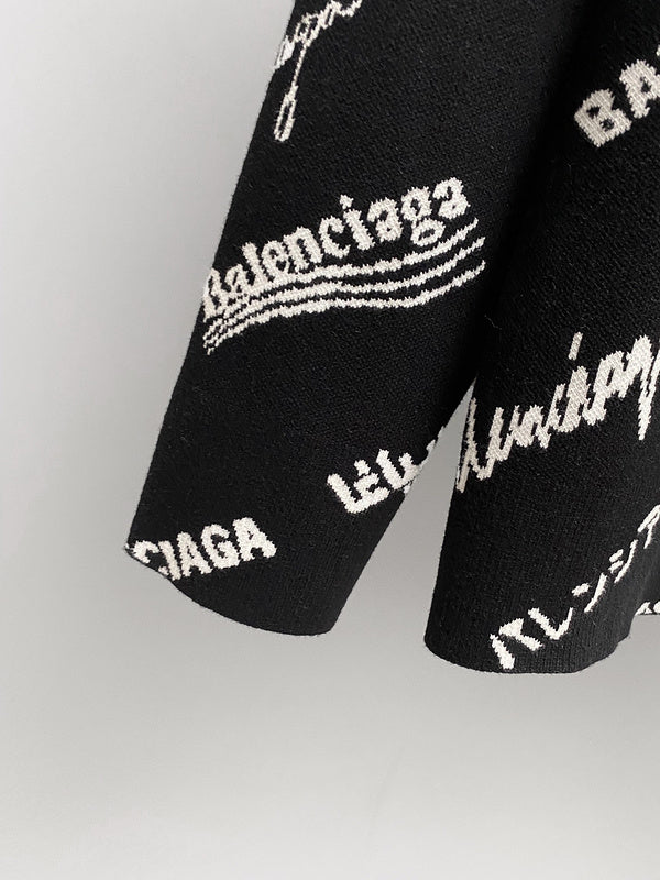 Styling view of Balenciaga luxury piece style No.140