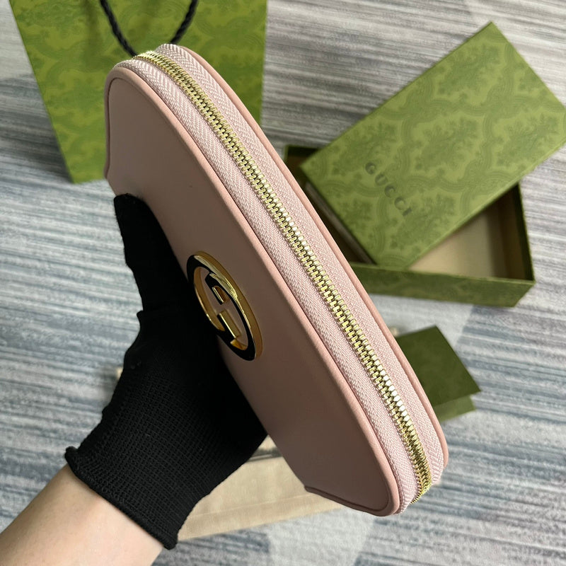 Interior view of structured premium women's handbag – women's everyday handbag