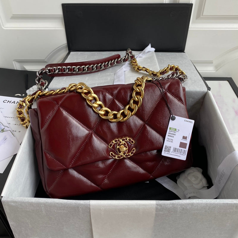 Zivas Charm Refined Everyday Style Fashion Handbag (Modern Wardrobe Staple) – Front View