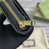 Handle and strap detail of signature elevated women's handbag – women's everyday handbag