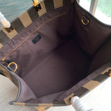 Ziva's Charm handbag – product shot (40cm*20cm*35cm)