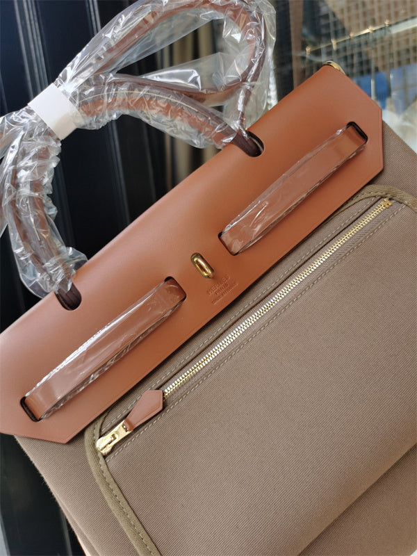  modern shopper bag styled with outfit 18
