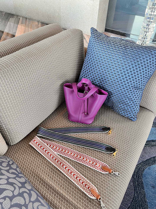 Interior view of crisp premium bag