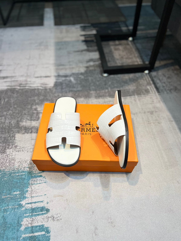 Hermes shoes Style 008 - angled studio shot