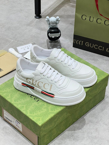 Gucci Luxury sneakers in tonal black padded collar comfort front view