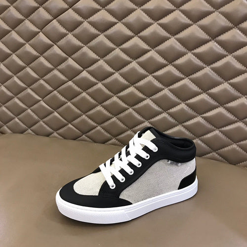 Hermès Beige Low-Top Sneakers - Full Silhouette View