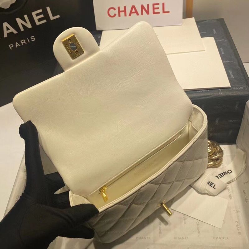  handbag, mid everyday style, image 8