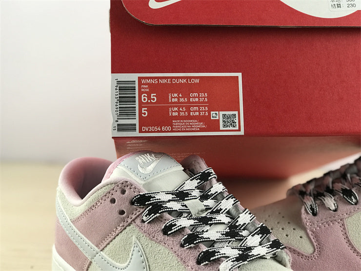 Nike bold contrast luxury sneakers view 19 sleek tonal finish