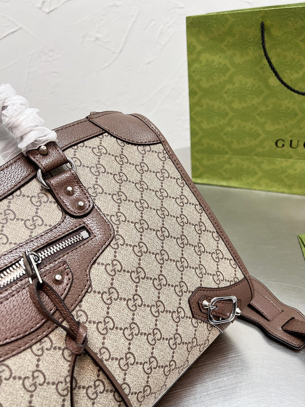 Ziva's Charm handbag – carry view (one versatile size)