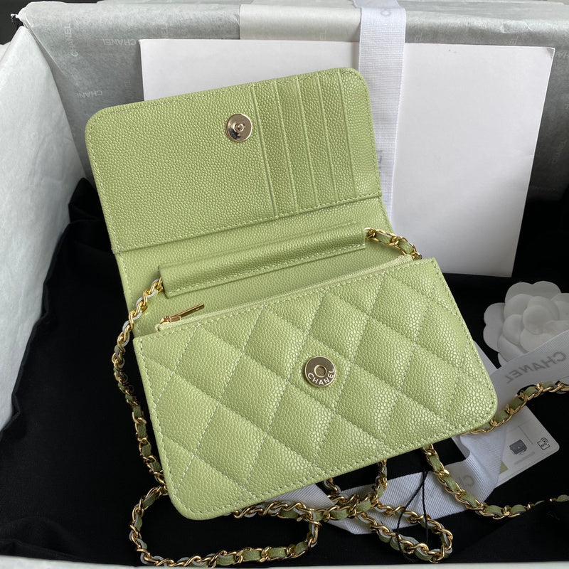 Zivas Charm Streamlined Design Fashion Handbag (Statement-Ready Design) – Styled Look