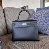 Contemporary bag women's premium everyday handbag