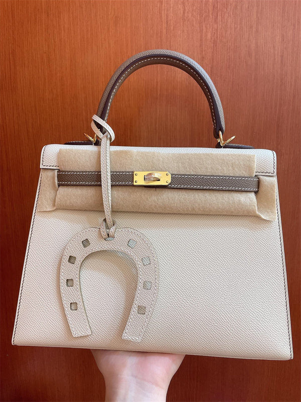 Interior view of effortless premium bag