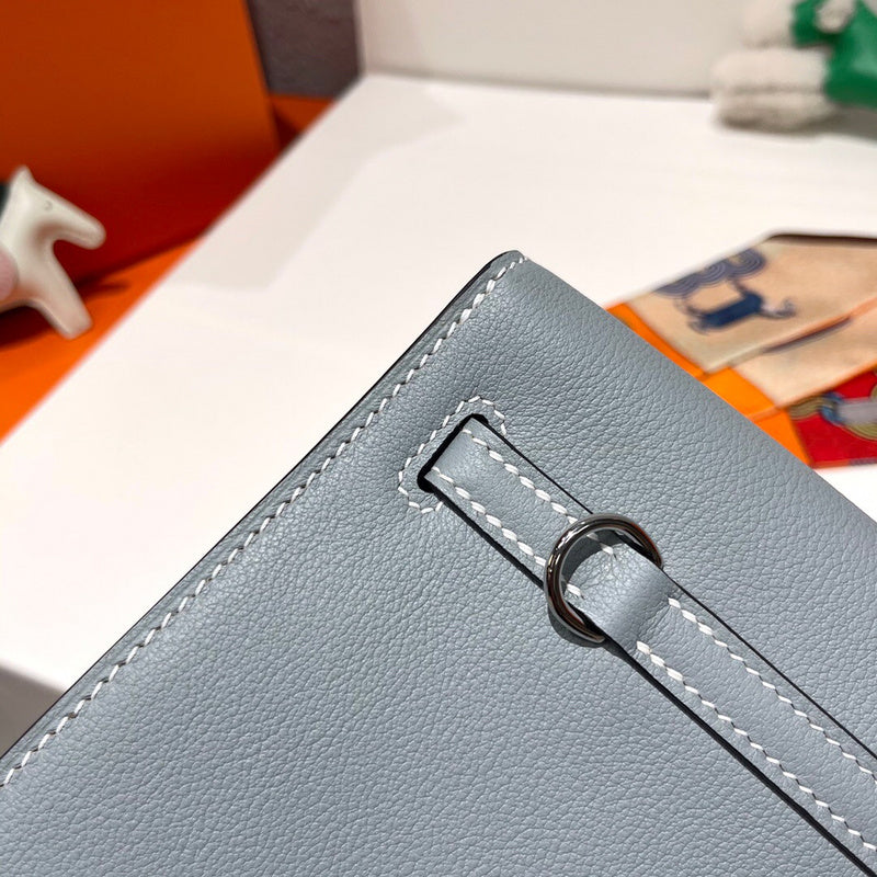 Close-up detail of versatile bag design