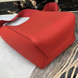 Side profile of statement modern women's handbag – women's statement bag