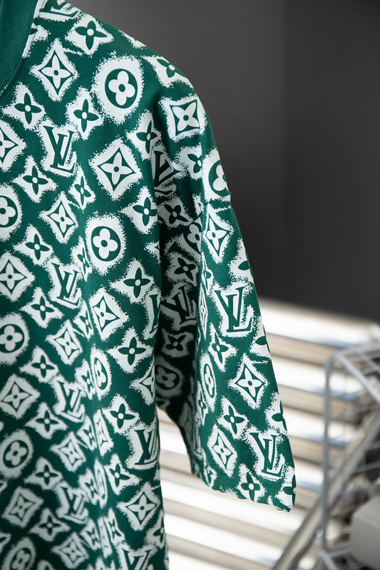 Full styled look of Louis Vuitton cotton t-shirt with monogram-inspired silhouette