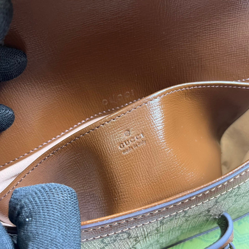 Side profile of elevated refined women's handbag – women's everyday handbag