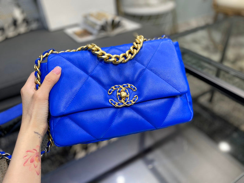 Zivas Charm Modern Minimalist Look Designer Handbag (Structured Everyday Essential) – Interior View