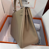  structured bag interior and compartment view 9