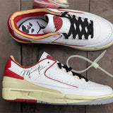 Side profile of Nike bold contrast sneakers breathable knit upper