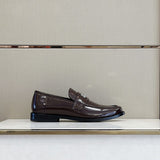 Gucci classic monochrome luxury sneakers view 9 heritage-inspired look