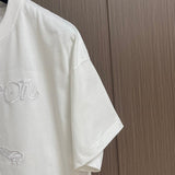 Full styled look of Louis Vuitton cotton t-shirt with logo-detail design