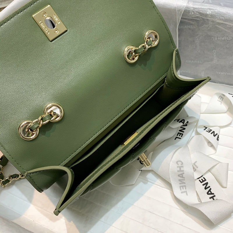  women's handbag, mid design, view 2