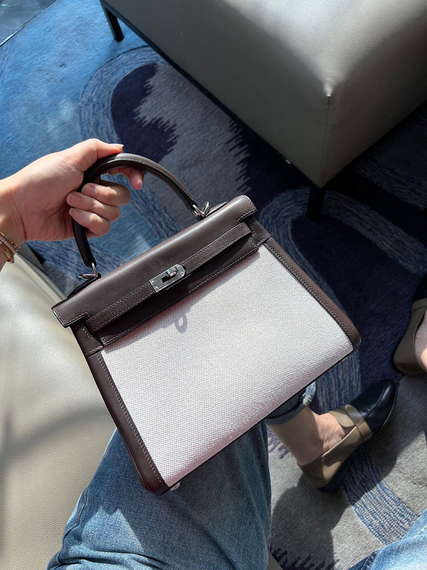 Everyday-Ready handbag styled for everyday wear