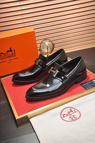 Hermes shoes Style 061 - texture and material detail