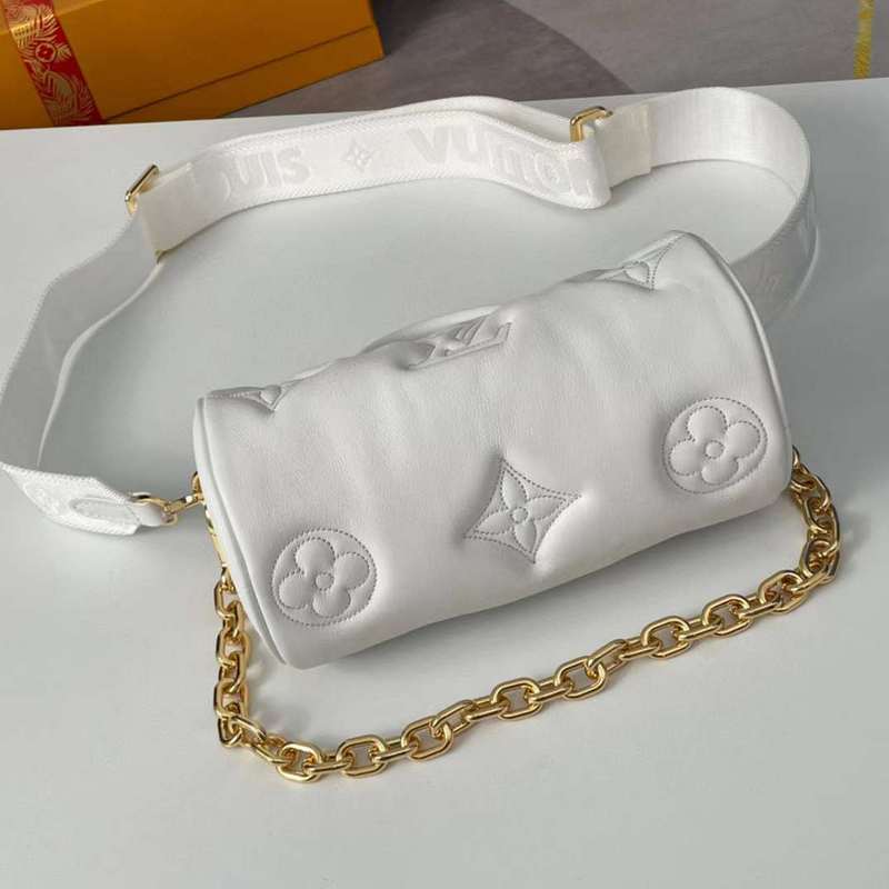 Close-up detail of structured elevated women's handbag – women's luxury accessory