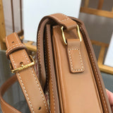 Side profile of classic structured women's handbag – women's designer-style accessory