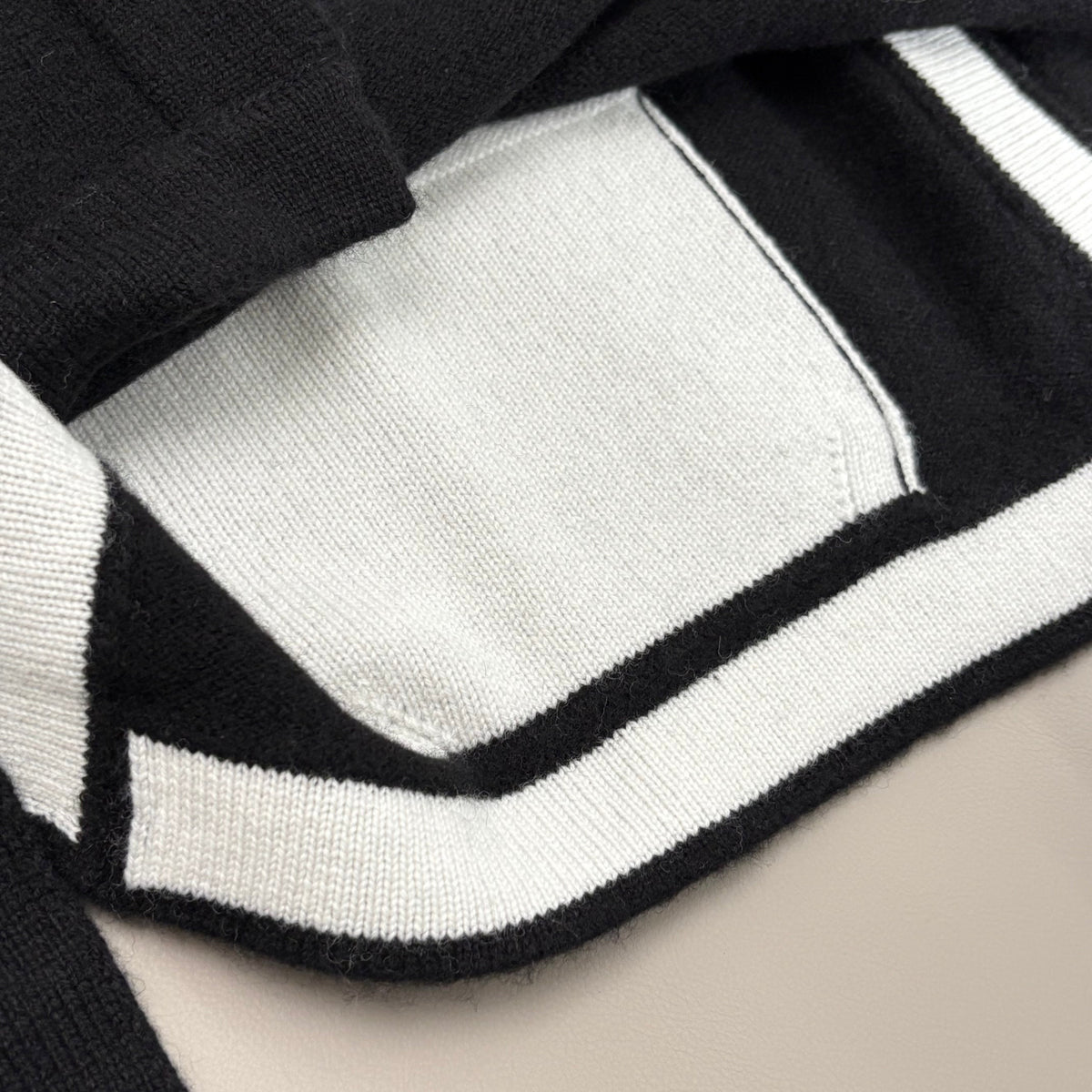 Chanel Sweaters? Chanel Cardigan Luxury Designer Knit Sweater