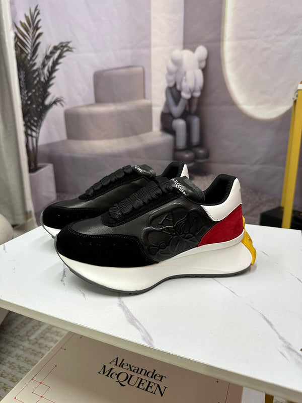 Alexander McQueen Black Pointed-Toe Flats - Side Profile View